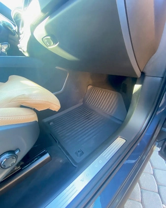 Volvo XC 60 cena 138900 przebieg: 73360, rok produkcji 2019 z Tuchów małe 596